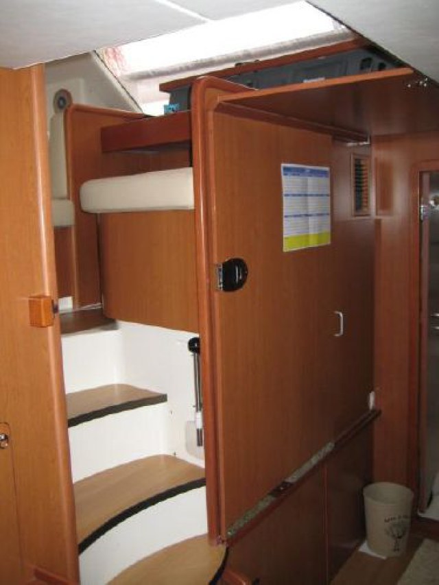 Used Sail Catamaran for Sale 2009 Leopard 46 Owners Version  Layout & Accommodations